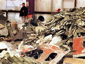 Teroristický útok na let EgyptAir 990 stál 217 lidských ivot. Bin Ládin se...