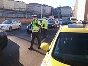 Nad stávkou praských taxiká dohlíí policie.