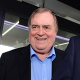 Britsk politik John Prescott se na twitteru vysml Kanye Westovi.