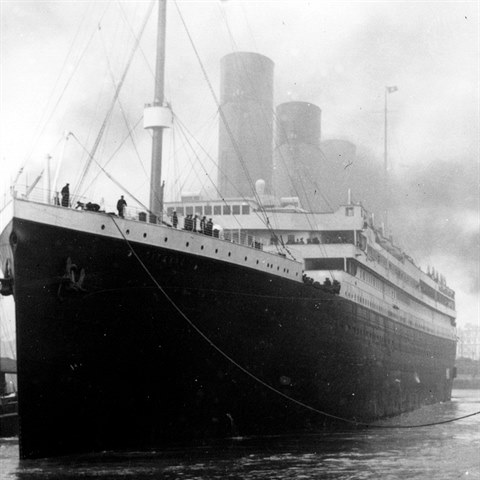 Posledn fotka z pstavu, odkud Titanic vyplul. Potopil se ke dnu 15. dubna v...