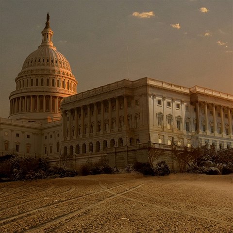 Washingtonsk Kapitol obehnan nerodnou vysuenou pdou.