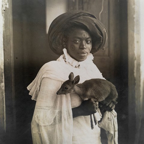 Kesk ena se svm jelnkem, Mombasa, 1909