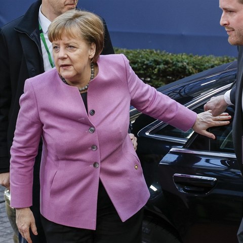 Angela Merkelov je nejen nejmocnj enou svta, ale mon momentln i...