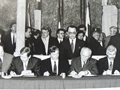 Visegrádská tyka se zrodila pesn ped 25 lety. Dohodu o spolupráci zemí...