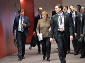 Nmecká kancléka Angela Merkelová nasadila bhem jednání optimistický úsmv.
