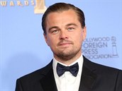 Leonardo DiCaprio na zaátku ledna 2016 dostal Zlatý globus za hlavní roli ve...