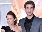 Miley Cyrus se podle amerických médií v prosinci vdala za svého pítele Liama...