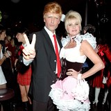 Ivana Trumpová se svým čtvrtým manželem Italem Rossano Rubicondim, převlečeným...