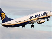 Letecká spolenost Ryanair me kadému neukáznnému cestujícímu za neplánované...