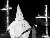 Kukluxklan je extrémn rasistickou organizací, která v minulém století...