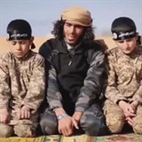 Teroristé vtloukají dětem do hlavy, že život podle radikálního islámu je...