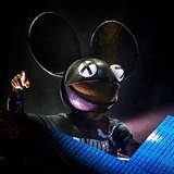 Kanadsk DJ Deadmau5 se na Twitteru pustil do Kanyeho Westa.