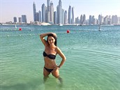 Hedi tráví poslední týden v Dubaji.