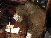 Rozmazaná fotka mumie nmeckého dobrodruha.