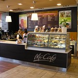 Dobře se u nás uchytil koncept kaváren McCafé.