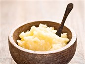 Ghee je proitné peputné máslo, které se hojn vyuívá v indické kuchyni....