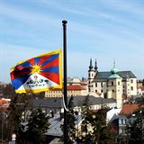 Vyvěšování tibetské vlajky je dnes vnímáno mnohem více jako odpor proti útlaku...