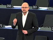Sulík je zárove poslancem evropského parlamentu.