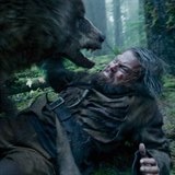 Leo se ve filmu popral jen s digitálním medvědem.
