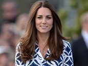 Kate Middleton je 33 let a po dtech má vlasy tak nádherné, e je obdivuje celý...
