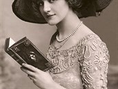 Lily Elsie byla v Eduardovské ée velmi populární britskou herekou.