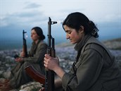 Kurdské eny bojovnice jsou dokladem nejen mnohem rovnjího postavení...
