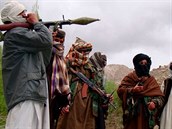 K útoku se pihlásilo radikální náboenské hnutí Tálibán.