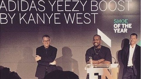 Kanye West dostal cenu za boty