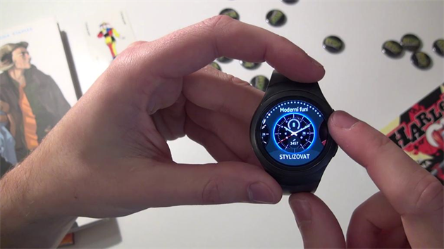 #31 JOKEROVY RECENZE: Samsung Gear S2