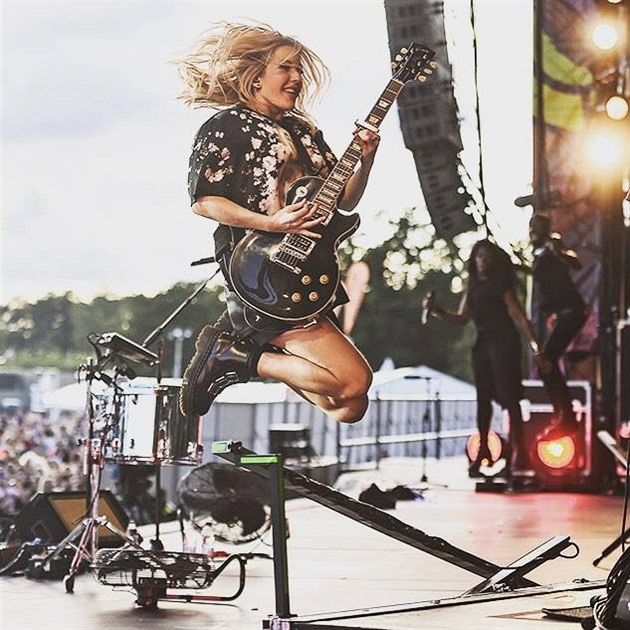 Pijede Ellie Goulding!