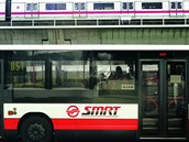 Firma SMRT ji vyrábí autobusy. Zájemci o smrtící svezení nemusí váit cestu do...