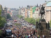 Prvomájová Praha patí u tradin demonstracím. Letos jich je nahláeno deset.