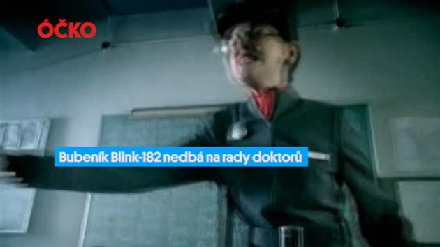 Bubeník Blink182 nedbá na rady doktor