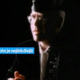 ELTON JOHN JE NEJ�T�D�EJ��!