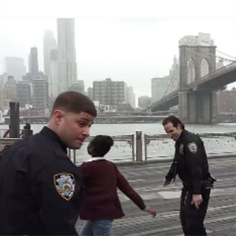 Na vzvu tak u reagovala newyorsk policie a nenechala se zahanbit!