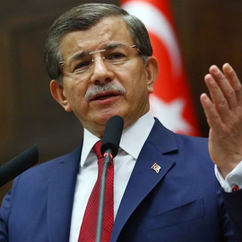 Tureck premir Ahmet Davotoglu rezignoval na svou funkci. Spekuluje se o tom,...