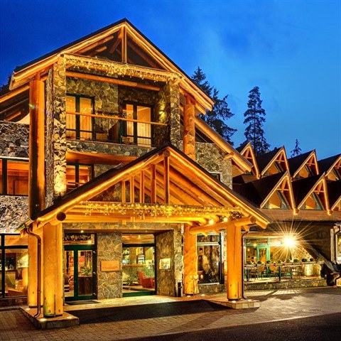 Tri Studnicky jsou horskm hotelem, kter je takovou drahou hobit norou.