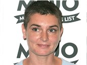 Nali jsme v zahranií ekvivalent Ivety Bartoové - Sinead O´Connor!