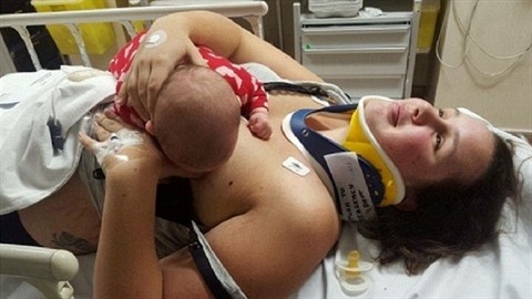 Mateská láska je silnjí ne bolest. Novozélananka Danni Bettová po...