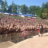 Ke krdem dolo v noci na Metalfestu v Plzni.