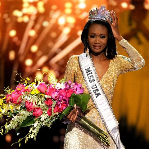 Dojk roku! Armdn dstojnice Deshauna Barber vyhrla titul Miss USA.