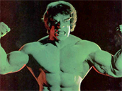 Prvního Hulka hrál na zeleno natený kulturista.