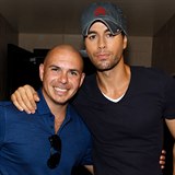 Pitbull a Enrique Iglesias