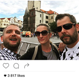 Adla se objevila na instagramu Leoe Maree. Pijela si do Prahy lit zlomen...