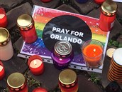 I ei se modlí za Orlando.