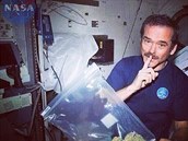 Výzkum ukáe, jestli kosmonautm pome marihuana pi relaxaci bhem dlouhých...