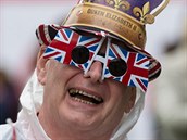 Britové slaví 90. narozeniny královny Albty.