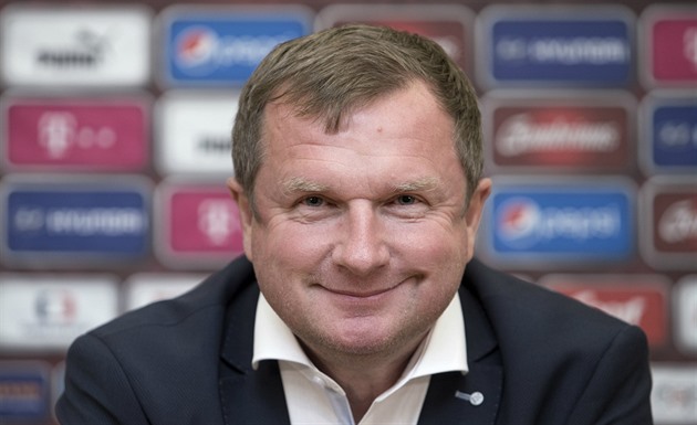 Pavel Vrba se vysmál fotbalovým fanoukm. Od národního mustva chce odejít do...