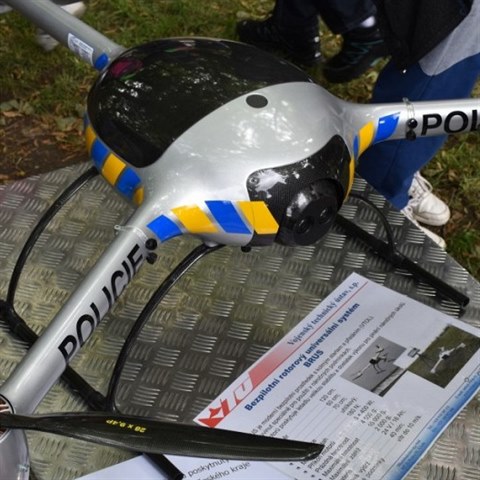 Vvoj a vroba dronu pila policii na 2 miliony korun.