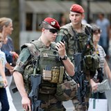 V Nice mělo do ulic po útoku přibýt na 500 vojáků., ale Čech žíjící v Nice dnes...